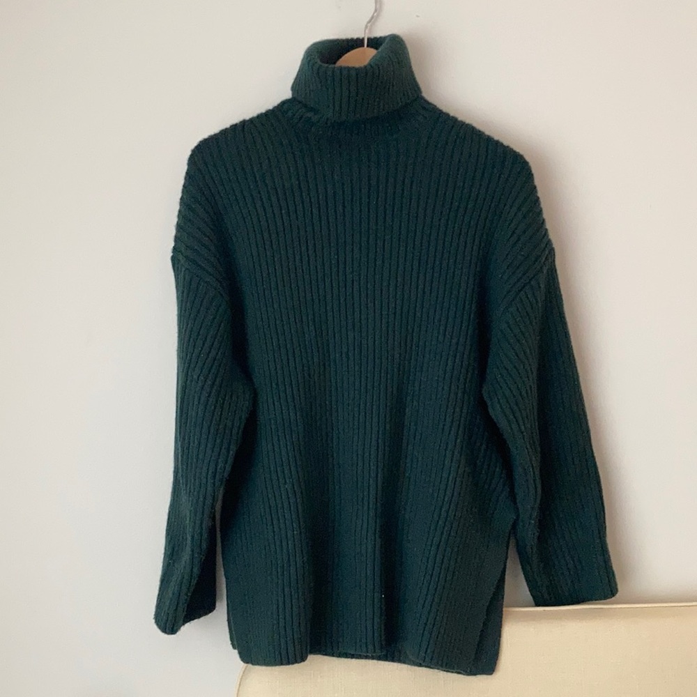 H&M wool blend turtleneck sweater